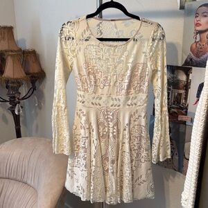 Free People, size 2, cream/nude